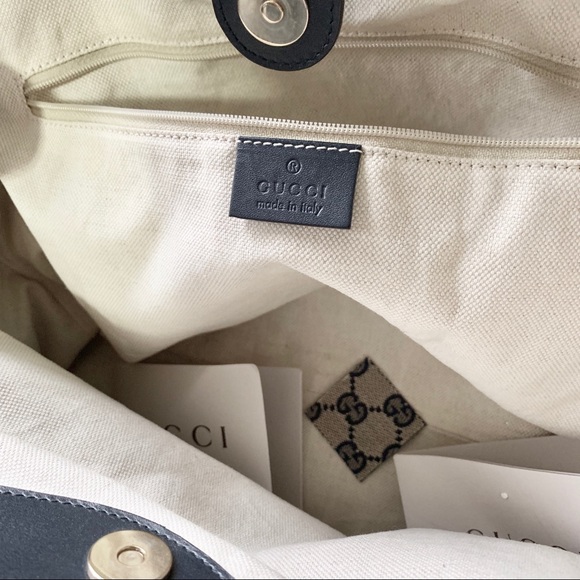 Gucci Sukey Medium Handbag GG Supreme - Picture 5 of 8